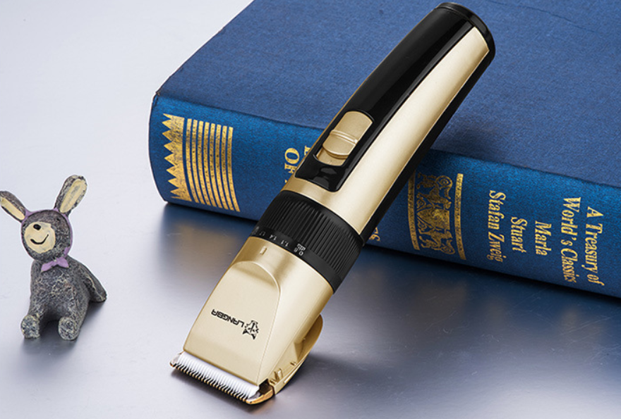 P65 usb johdoton lemmikkileikkuri